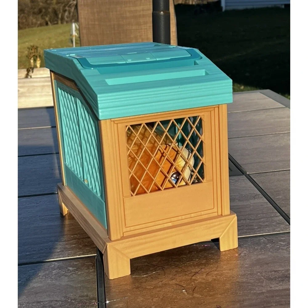 Little Live‎ Pets Mama Surprise Guinea Pig Interactive Animal Portable Hutch Toy